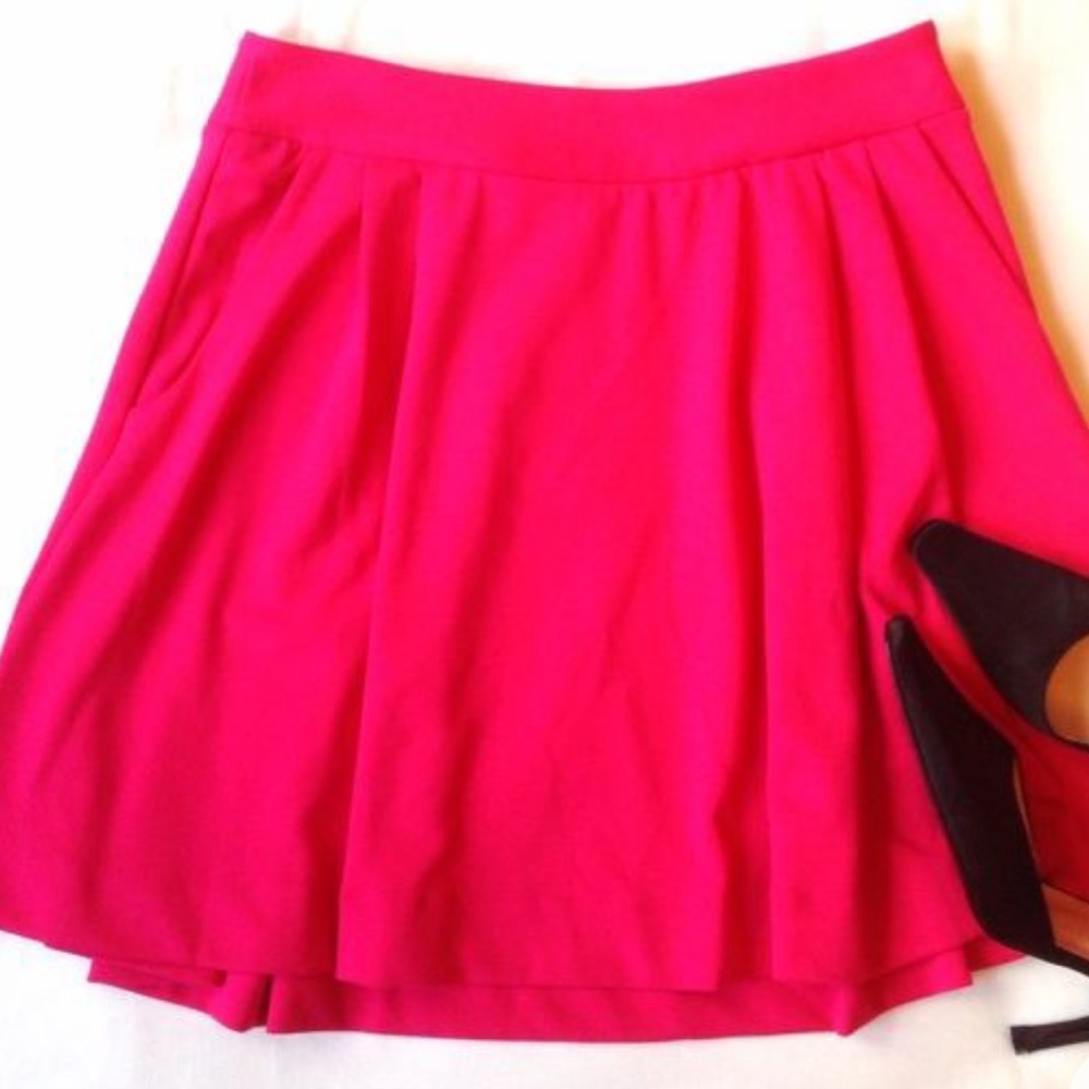 NWT Joe Fresh Hot pink skirt with pockets